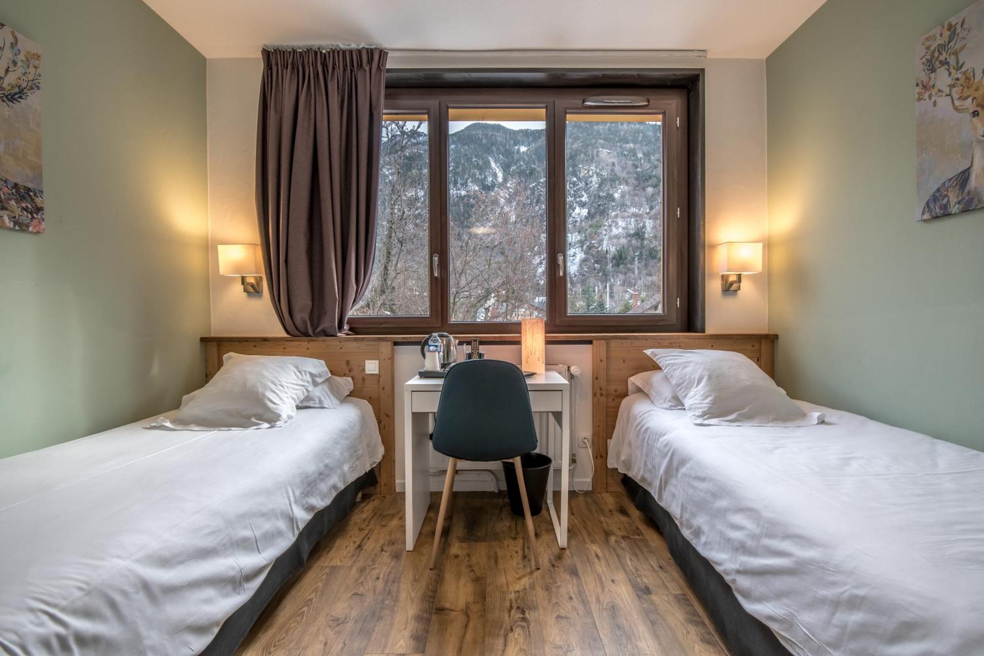 Hotel Le Marintan Saint-Michel-de-Maurienne Ngoại thất bức ảnh